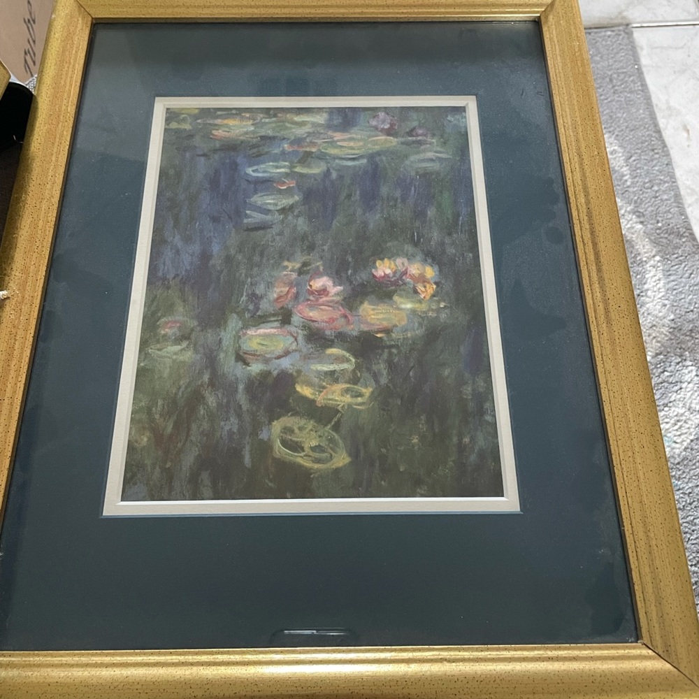 - Art wall decor
